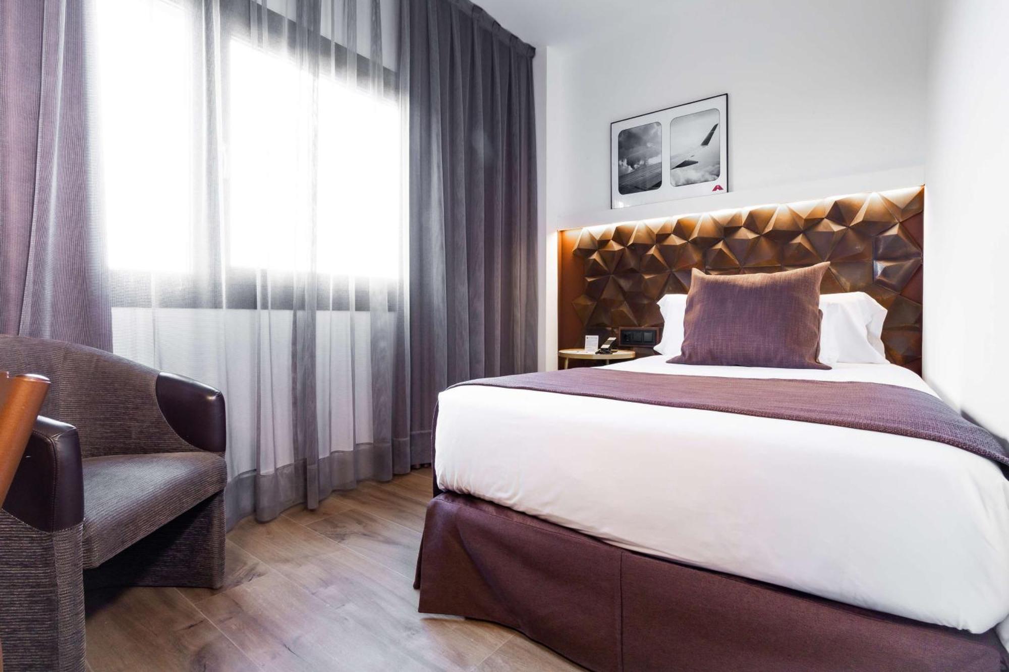 Einzelzimmer mit Einzelbett