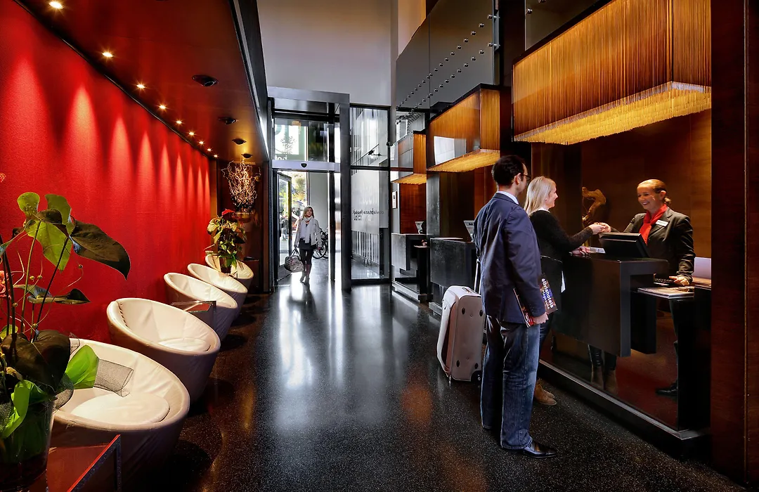 Olivia Plaza Hotel-1