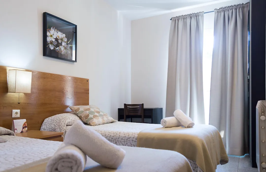 Hostal Alogar-1
